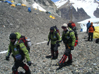 T�ydess� varustuksessa.